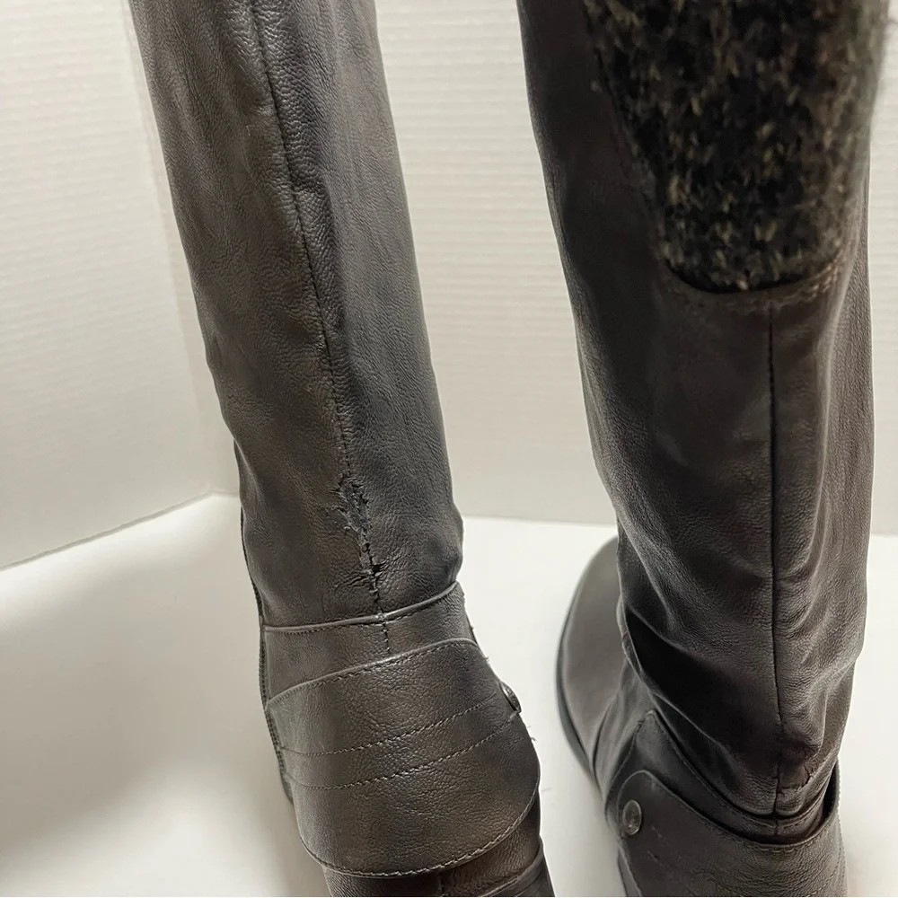 Women's Gray Leather Knee-High‎ Boots